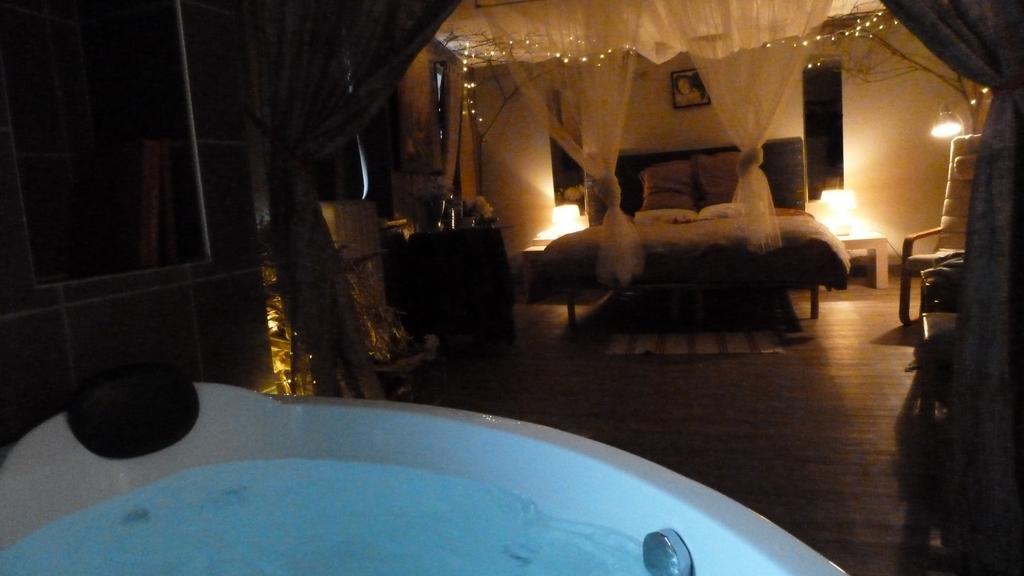 Francorchamps Guest House, Chambres Avec Ou Sans Jacuzzi Malmedy Pokój zdjęcie